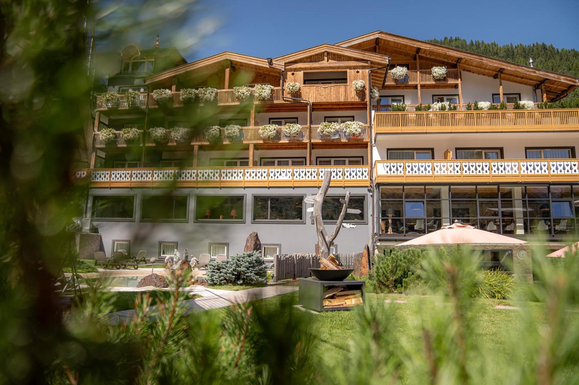 Croce Bianca Leisure & Spa Hotel 까나제이 외부 사진