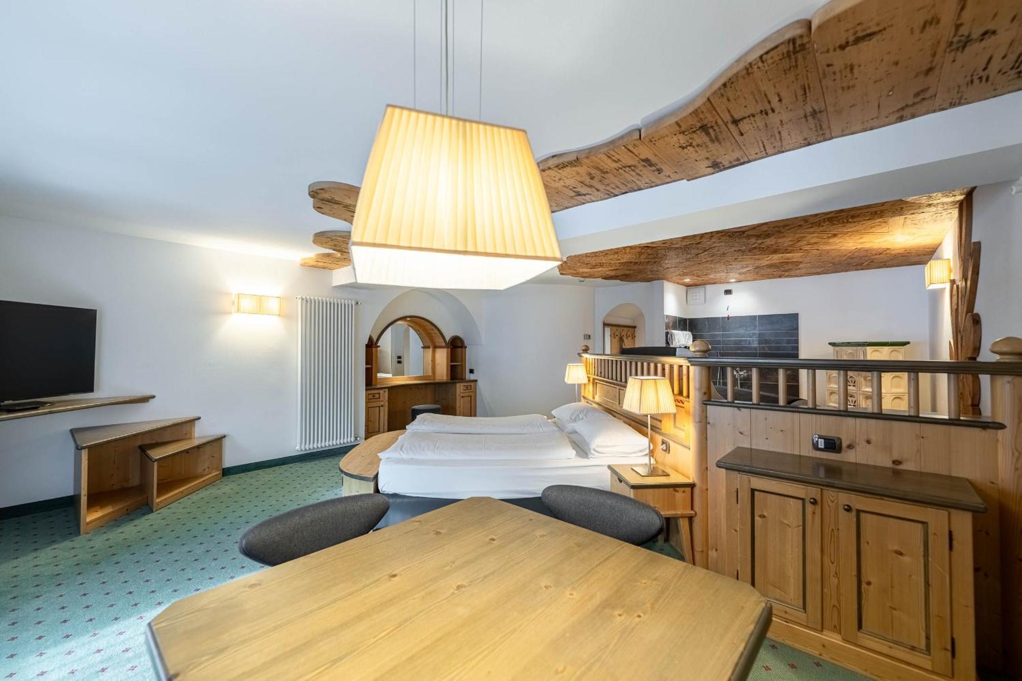 Croce Bianca Leisure & Spa Hotel 까나제이 외부 사진