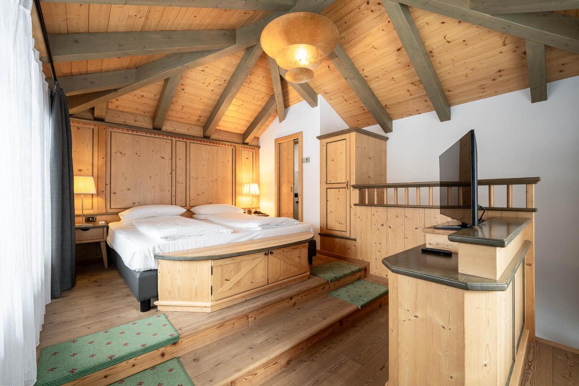 Croce Bianca Leisure & Spa Hotel 까나제이 외부 사진