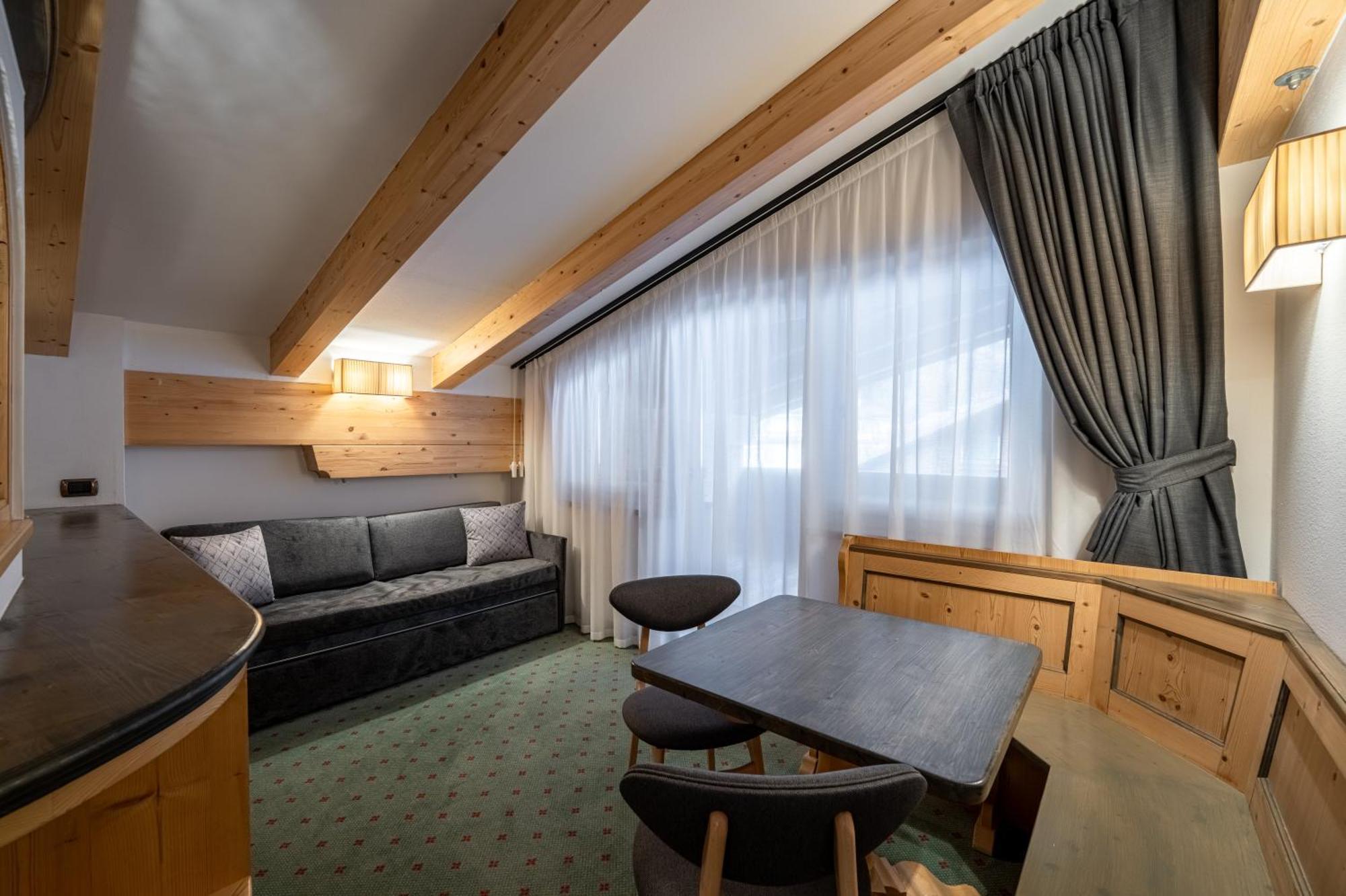 Croce Bianca Leisure & Spa Hotel 까나제이 외부 사진