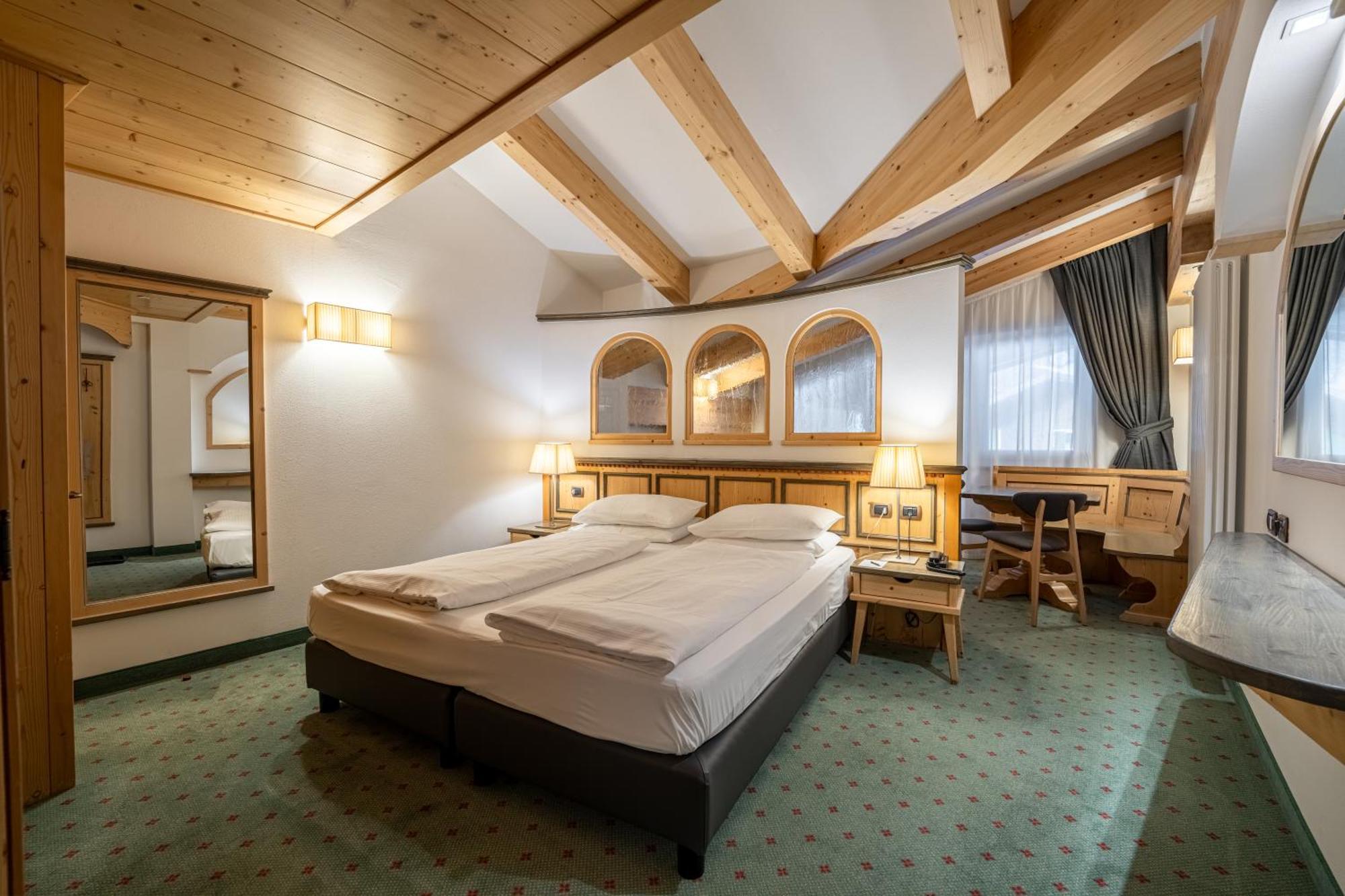Croce Bianca Leisure & Spa Hotel 까나제이 외부 사진